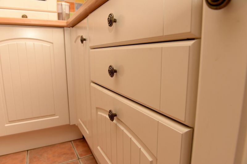 Cabinet Drawer Remodeling in Cincinnati, OH